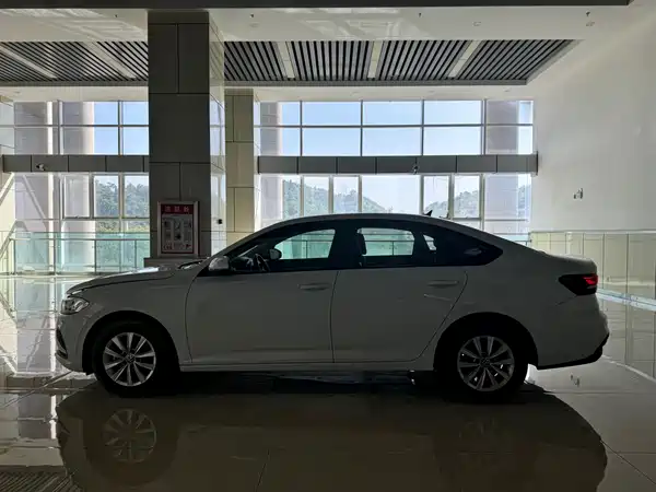 Volkswagen Lavida 2024
