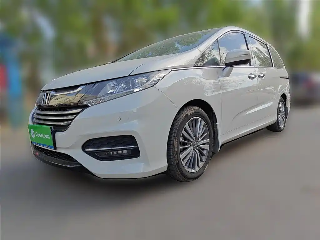 Honda Odyssey 2019 — фото 2