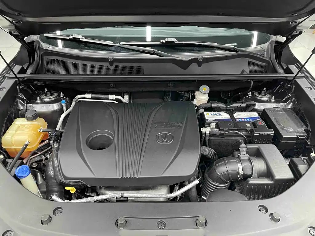 Changan CS75 PLUS 2022 — фото 15