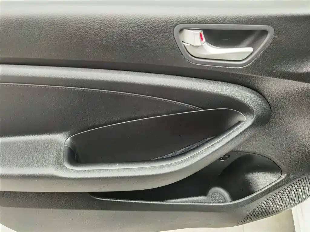 Hyundai Verna 2019 — фото 9