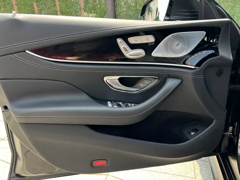Mercedes-Benz AMG GT 2021 — фото 20