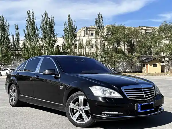 Mercedes-Benz S-Class 2007