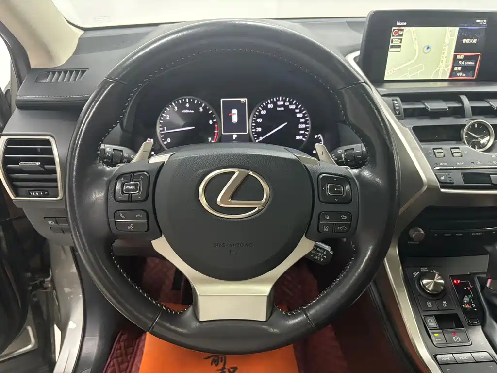 Lexus NX 2020 — фото 14