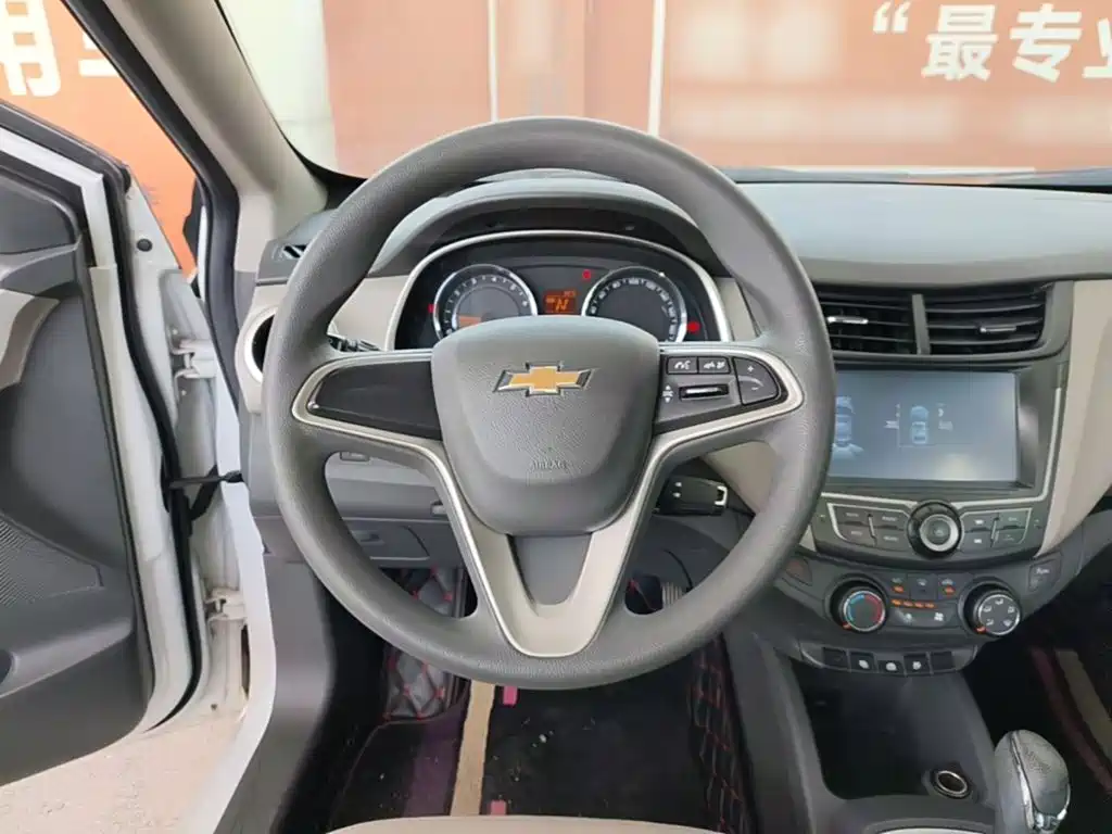 Chevrolet Sail 2016 — фото 11