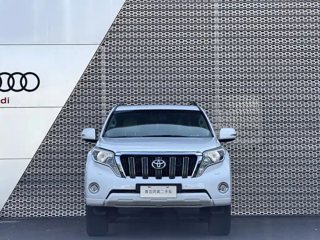 Toyota Prado 2014 — фото 2