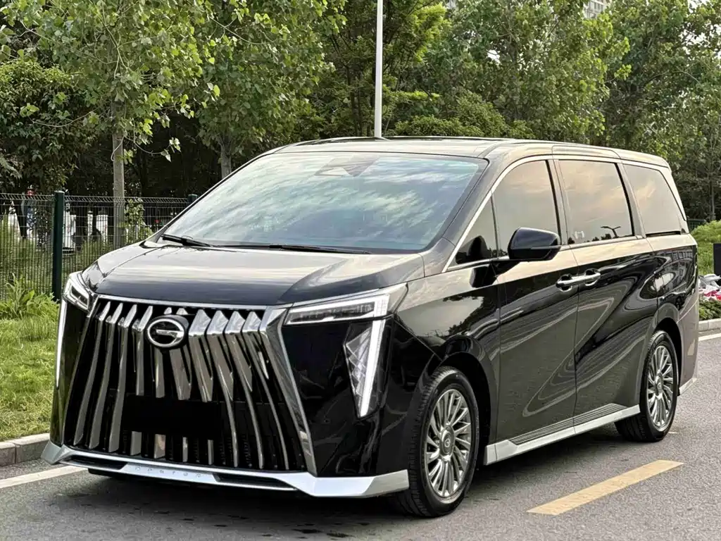 GAC Motor Trumpchi M8 2025 — фото 1