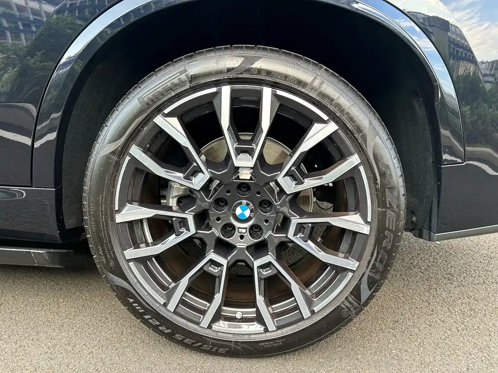 BMW X5 2025 — фото 11