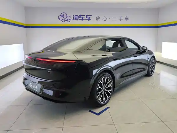Zeekr 007 2024
