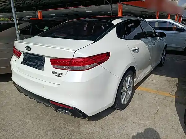 Kia K5 2016