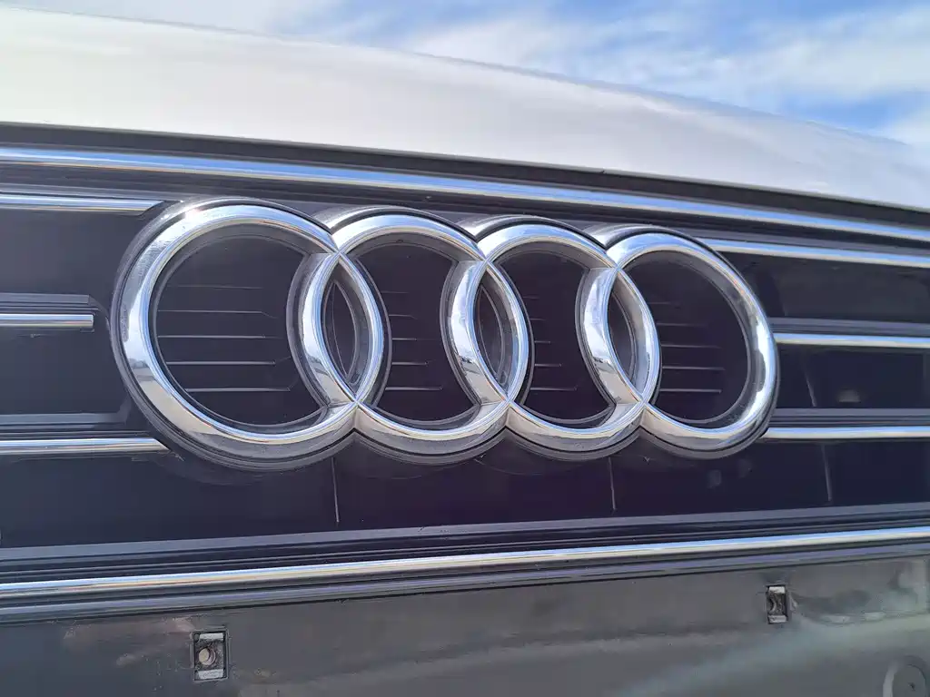 Audi A4L 2020