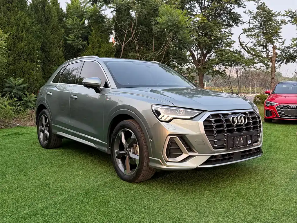 Audi Q3 2022