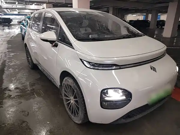 Baojun Yunduo 2023