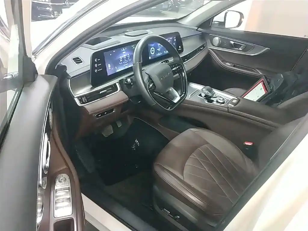Chery Tiggo 8 PRO 2023 — фото 16