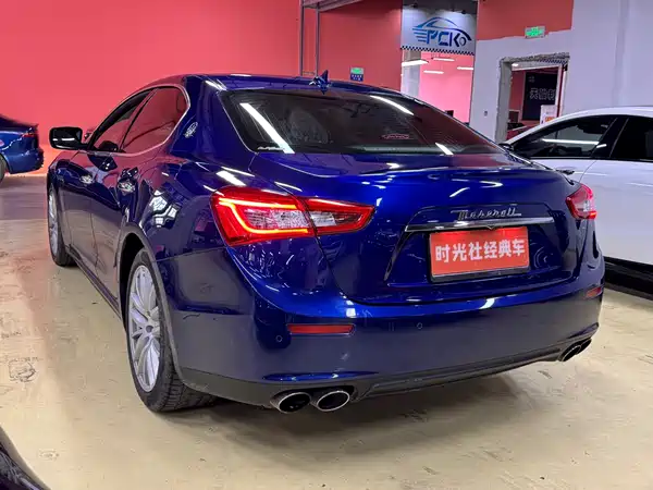 Maserati Ghibli 2015