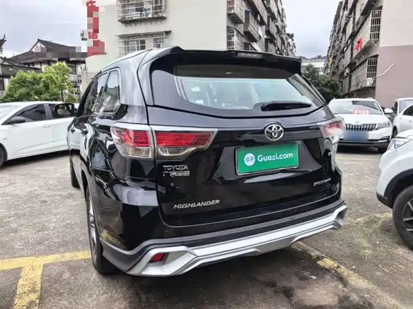 Toyota Highlander 2015