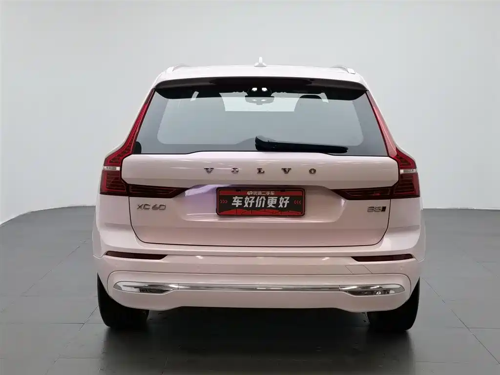 Volvo XC60 2021 — фото 4