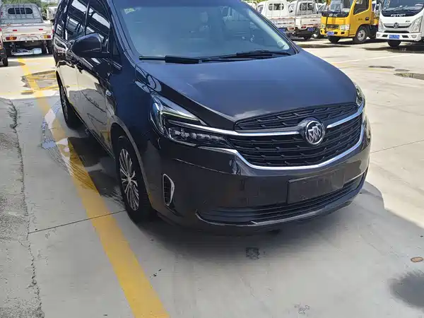 Buick GL8 2021