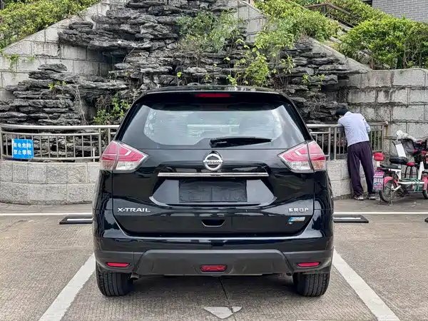 Nissan X-Trail 2014