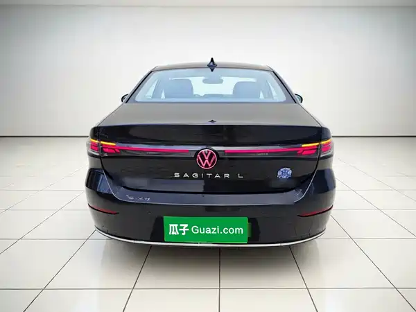 Volkswagen Sagitar 2025