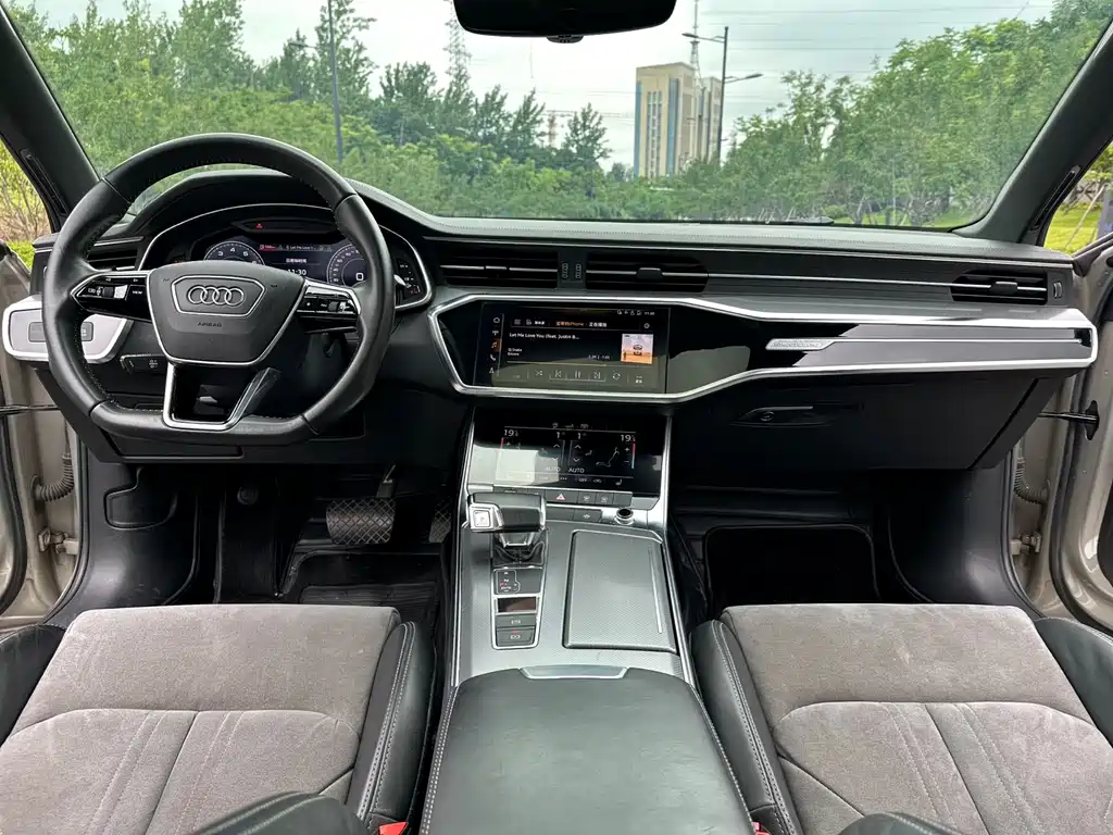 Audi A6L 2019