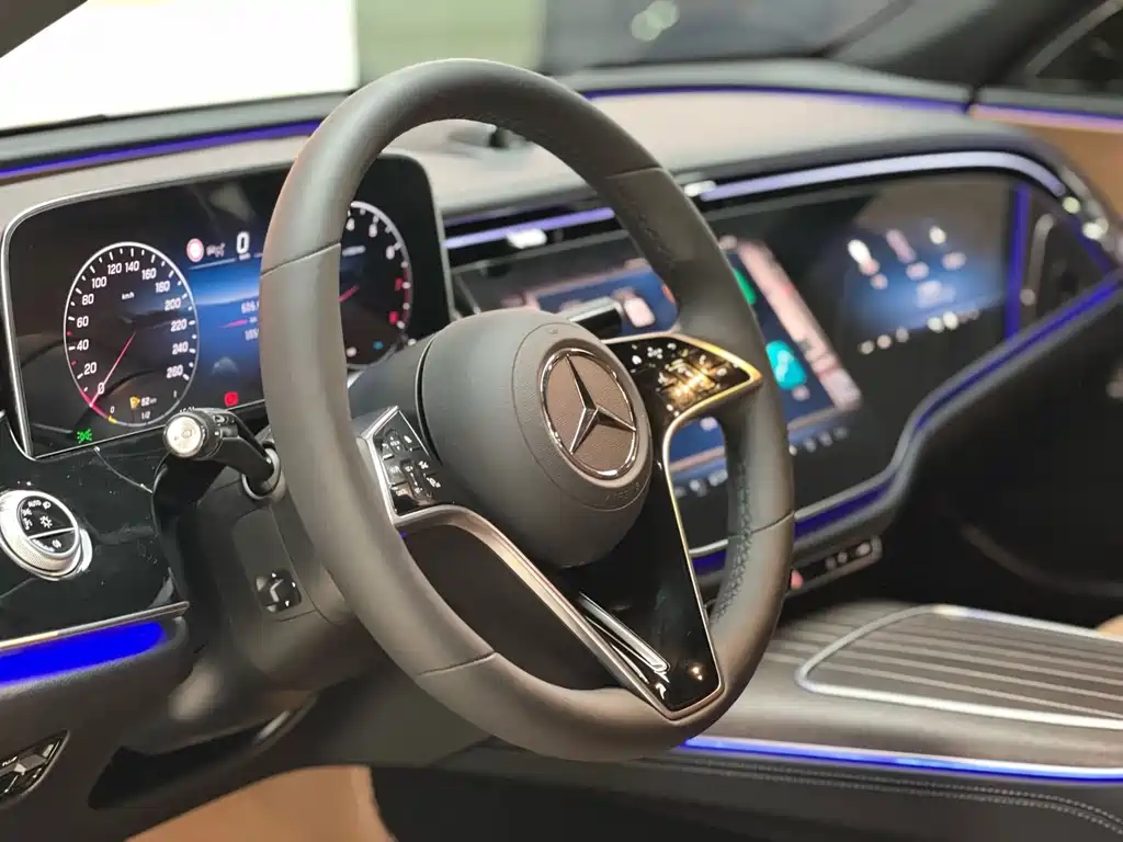 Mercedes-Benz E-Class 2025