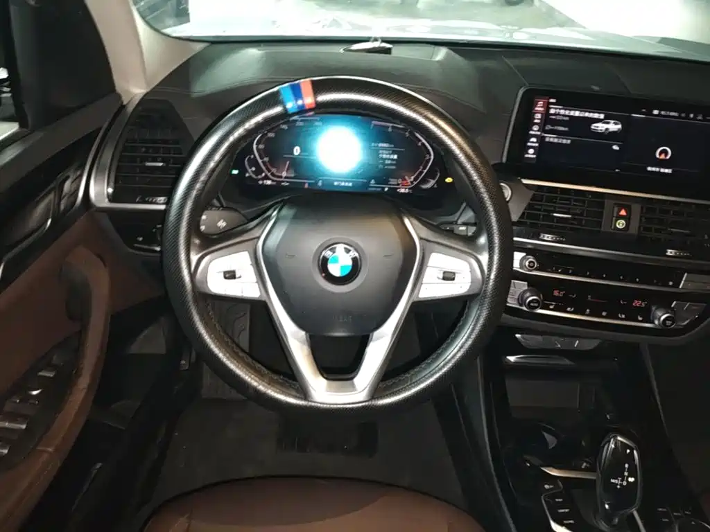 BMW X3 2020 — фото 11