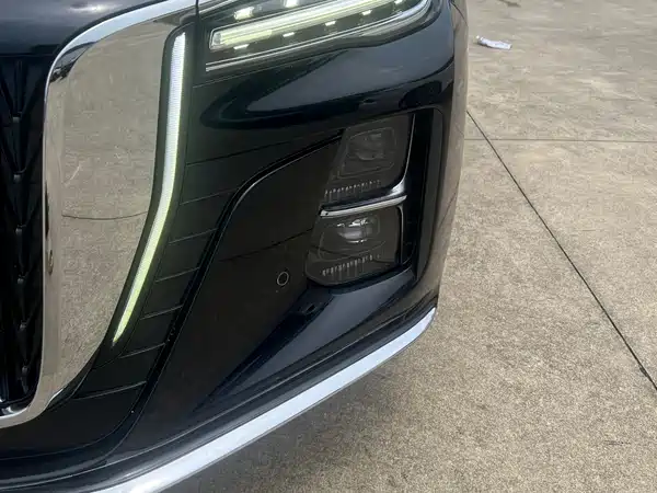Hongqi H5 2023