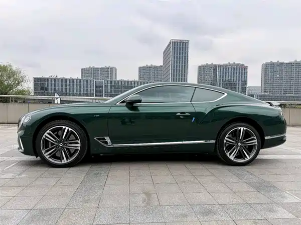 Bentley Continental 2022