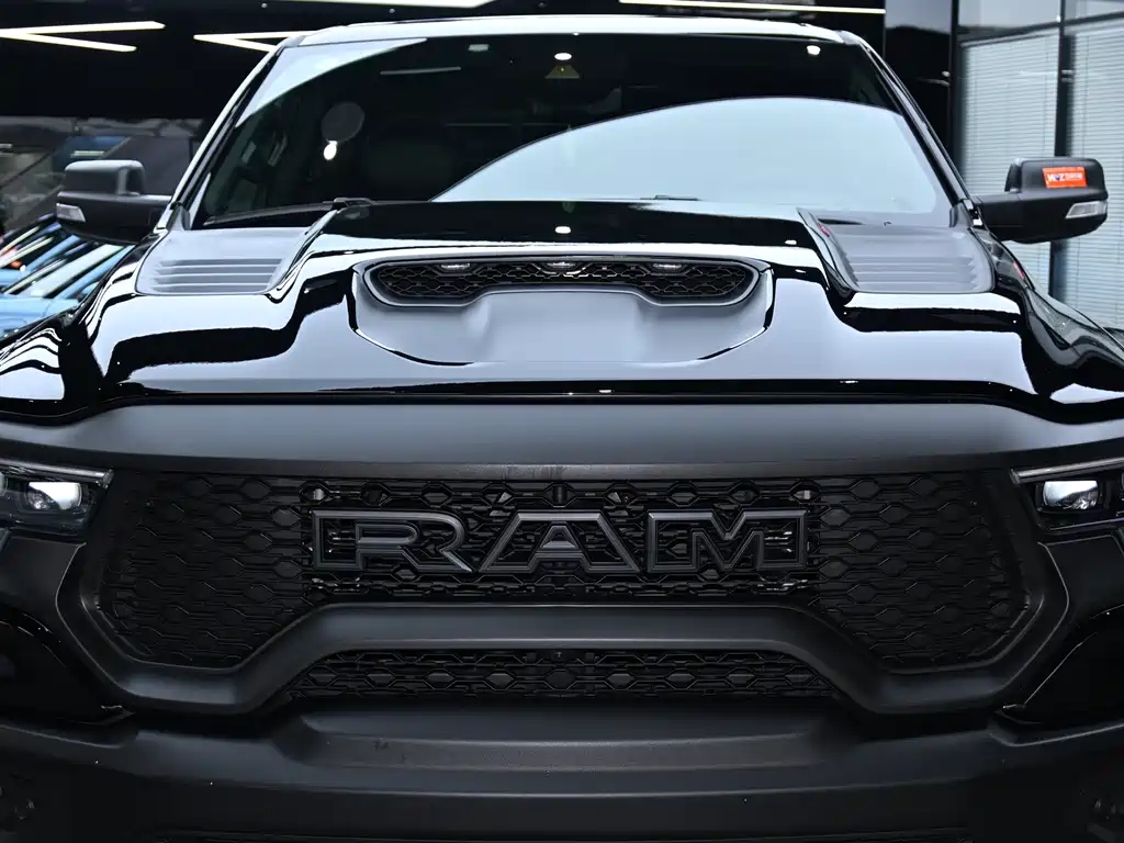 RAM Trucks 2023 — фото 7
