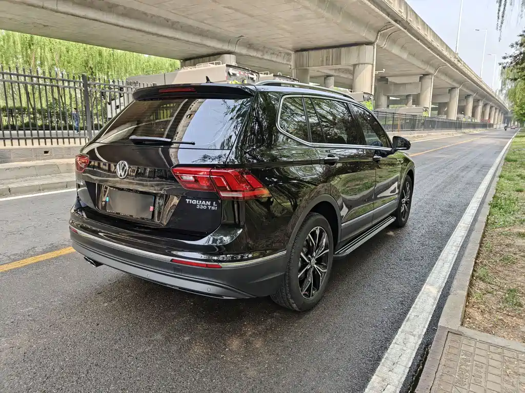 Volkswagen Tiguan L 2020 — фото 6