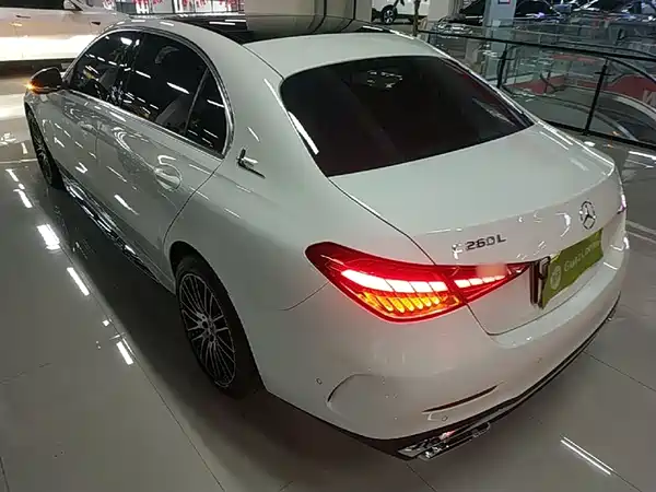 Mercedes-Benz C-Class 2023