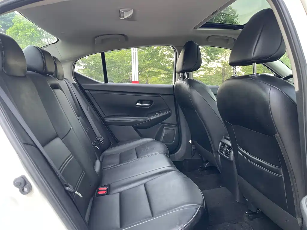 Nissan Sylphy 2019 — фото 11