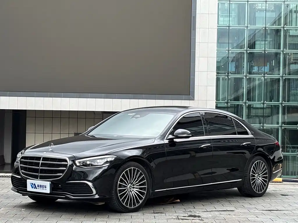 Mercedes-Benz S-Class 2024 — фото 1