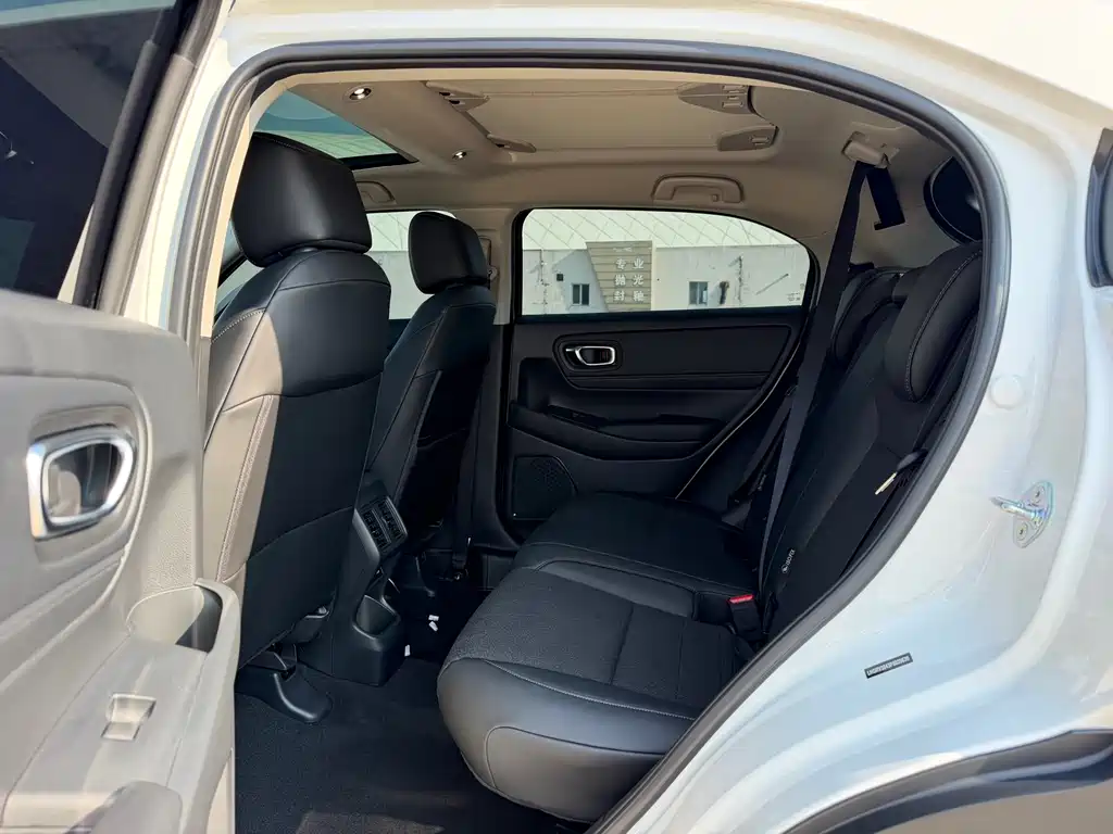 Honda Vezel 2023 — фото 9