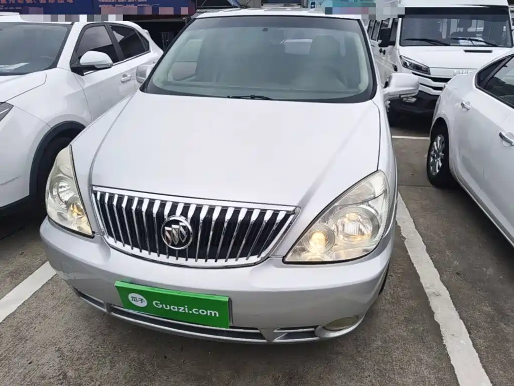 Buick GL8 2015