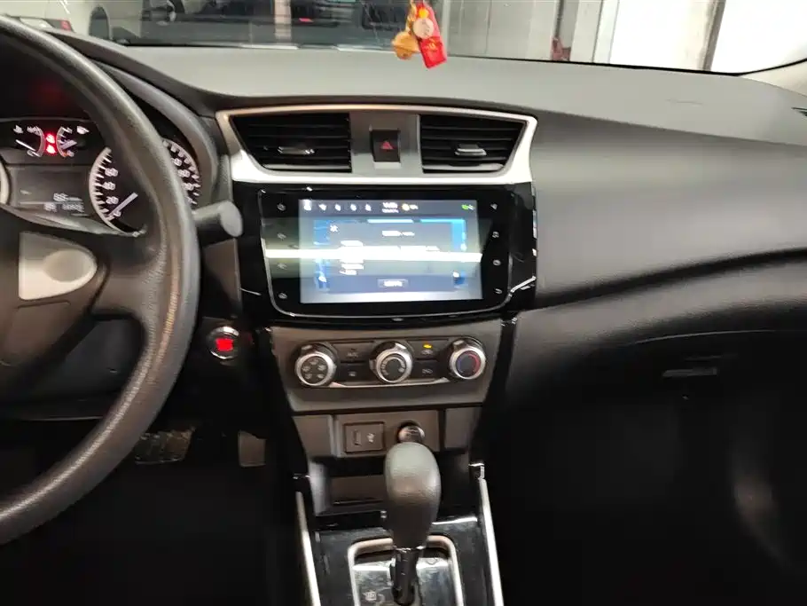Nissan Sylphy 2022 — фото 13