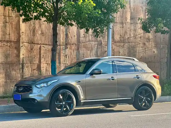 Infiniti FX 2009