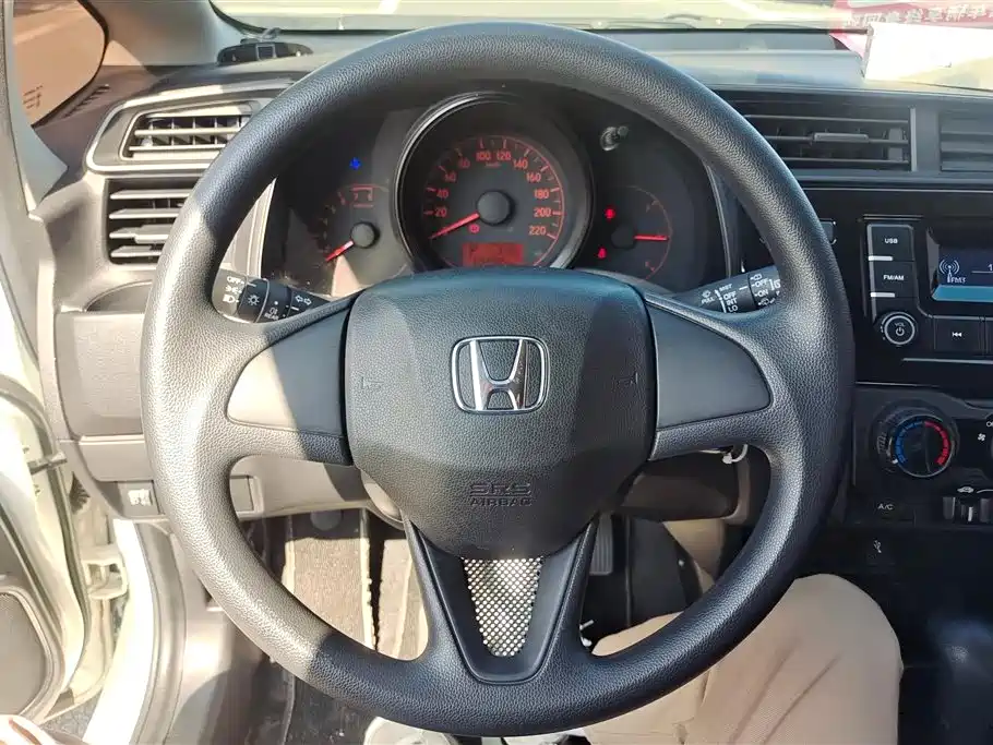 Honda Fit 2019 — фото 15