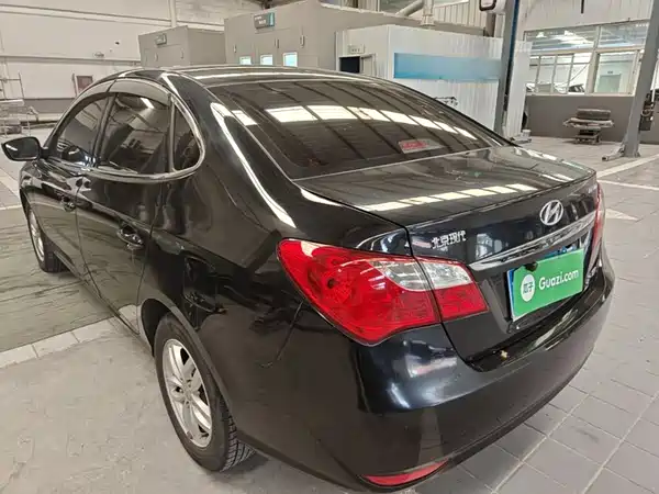 Hyundai Yuedong 2015