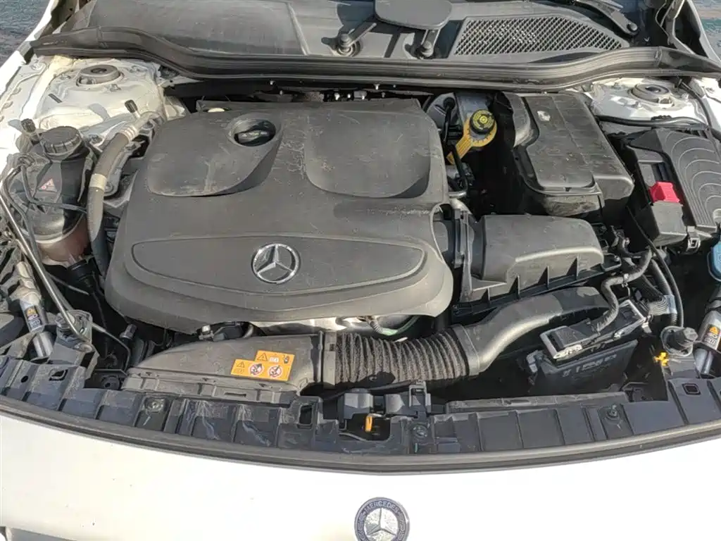 Mercedes-Benz GLA 2017 — фото 20