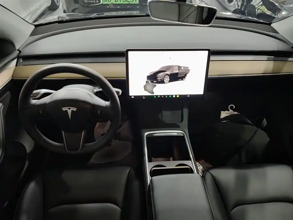 Tesla Model Y 2023 — фото 10