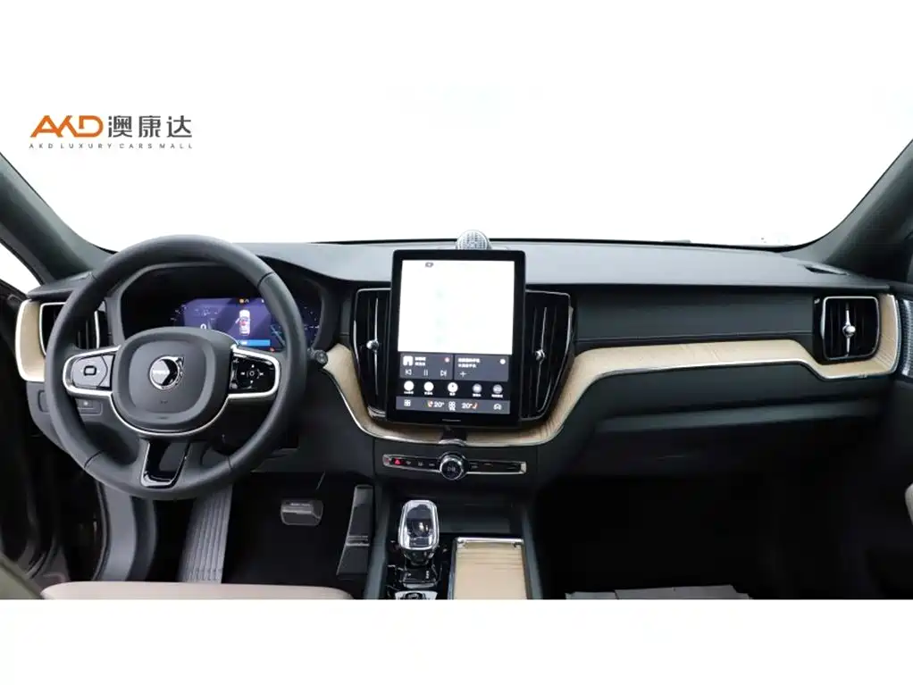 Volvo XC60 PHEV 2025 — фото 5