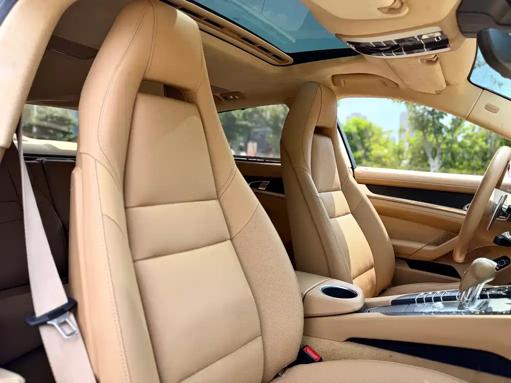 Porsche Panamera 2015 — фото 16