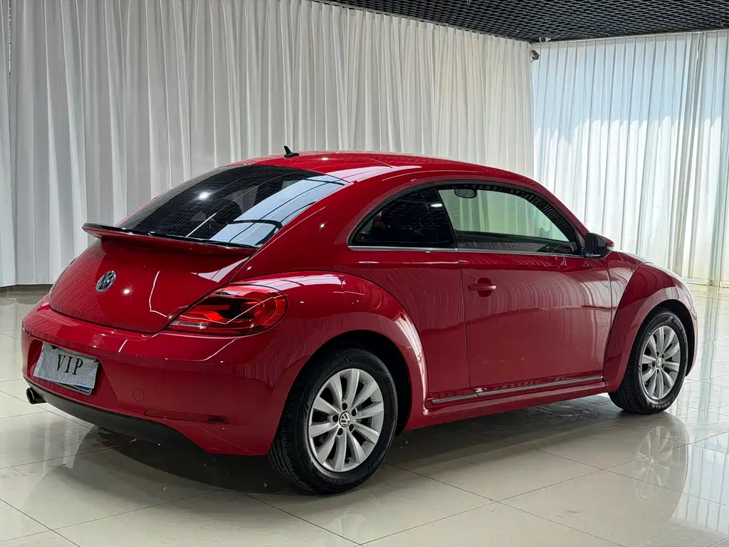 Volkswagen Beetle 2015 — фото 13