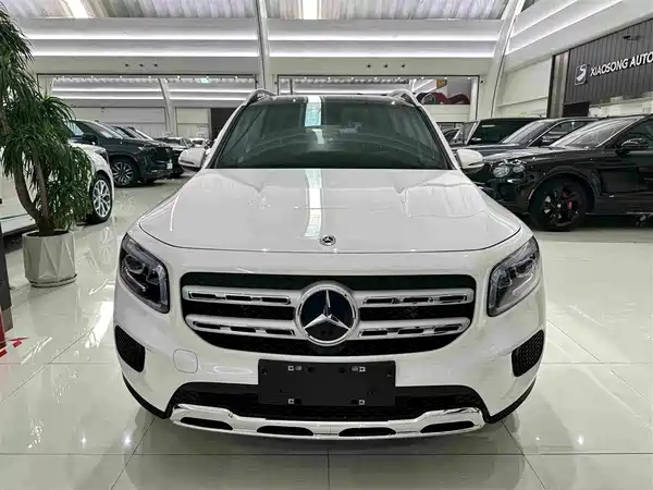 Mercedes-Benz GLB 2023