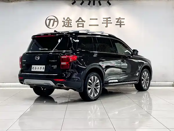 GAC Trumpchi GS8 2017