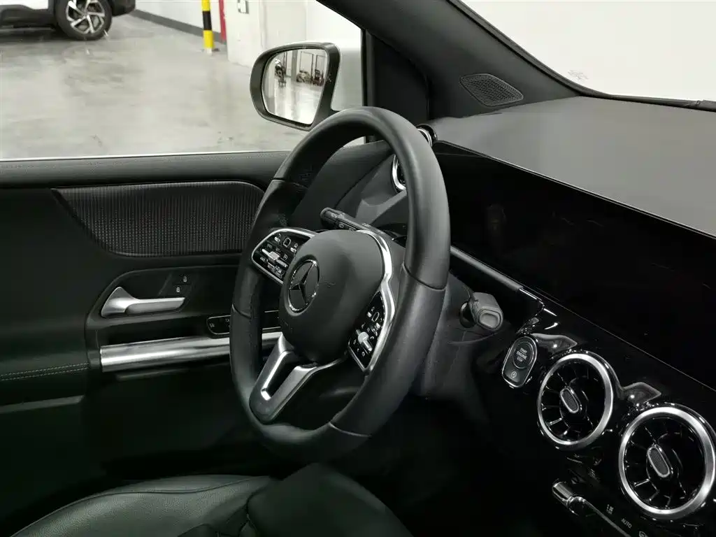 Mercedes-Benz B-Class 2022 — фото 22