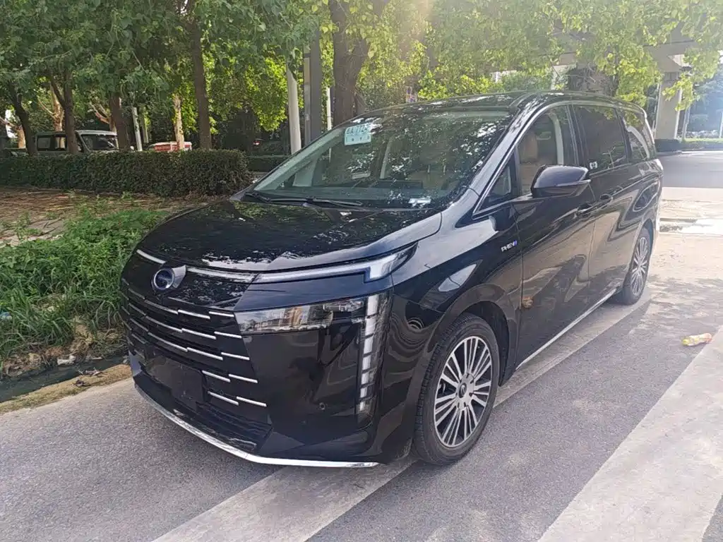 GAC Motor E8 PHEV 2024