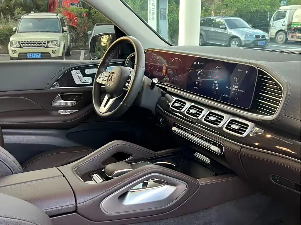 Mercedes-Benz GLS 2020 — фото 11