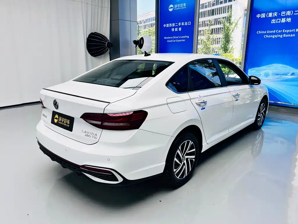 Volkswagen Lavida 2022